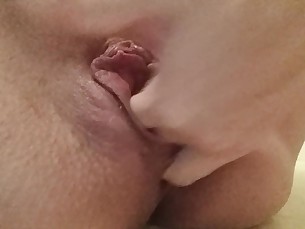 Amateur Fisting Horny Masturbation MILF Pregnant