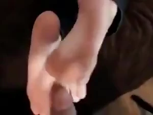 Erin Duval sexy soles and long toes