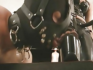 BDSM (새디즘, 마조히즘 등) 갈색 머리 숙녀 strapon