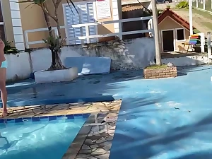 I hired a healed pool cleaner and we ended up fucking l