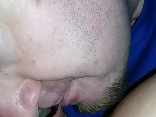 orgasmo bichano esguichando