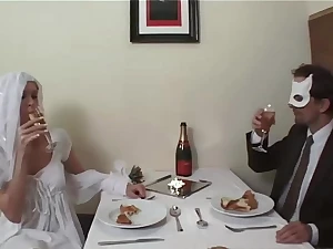 British newly wed drinks piss, gets deep anal fucking, farts and dirty talk